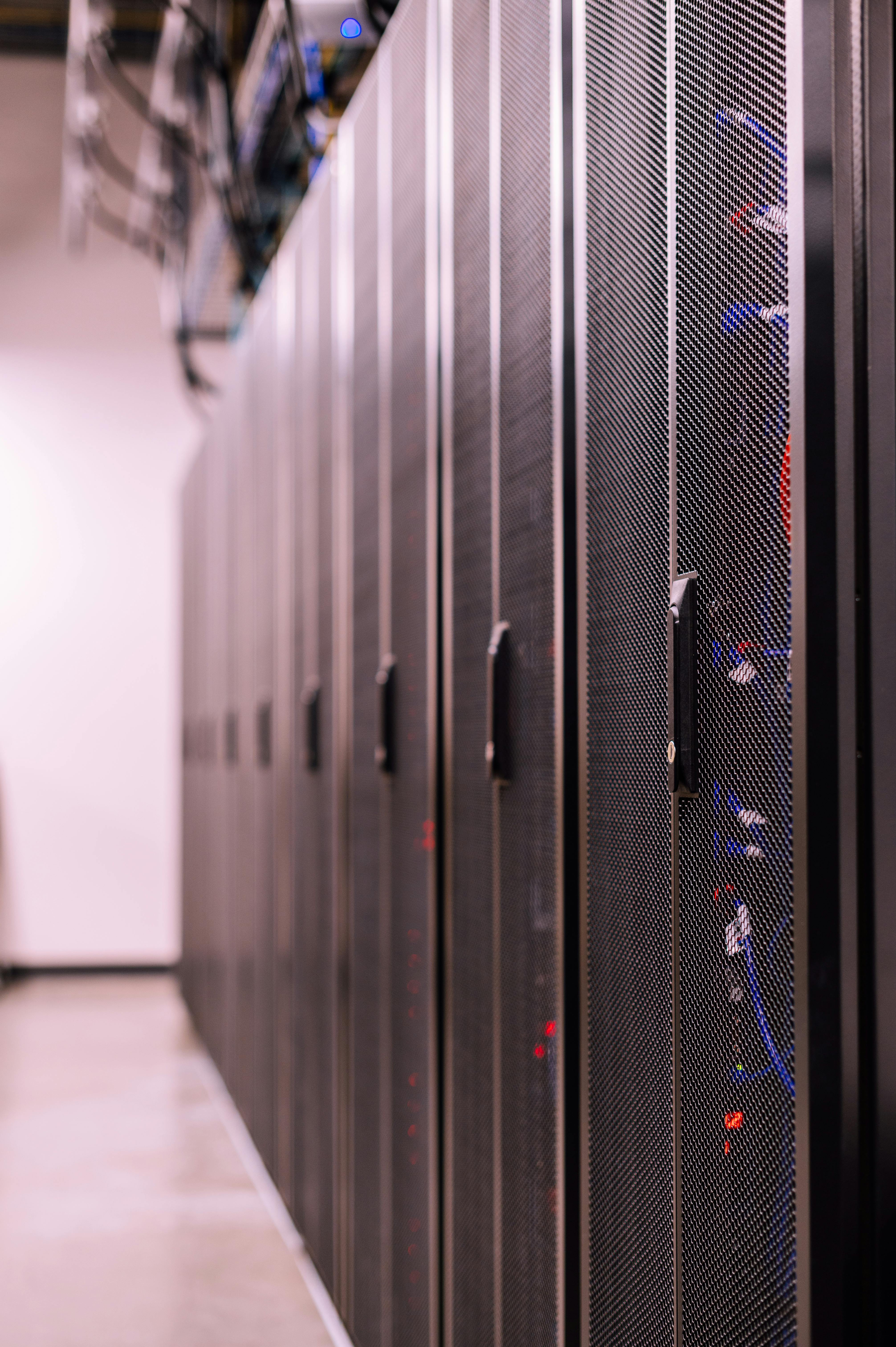 Vertra Online & Rack/Tower UPS ensures high-capacity backup with double-conversion, surge protection & smart monitoring for critical infrastructure.