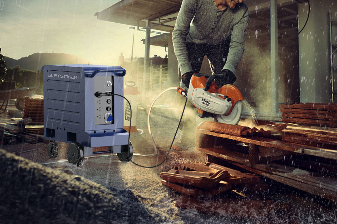 Gletscher GE–CamperPRO Portable Power Station powering off-grid site with 3072Wh capacity – Ideal for RV, emergency, or fieldwork use